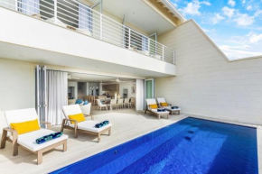 Grand 2 Storied 4 Bedroom Villa
